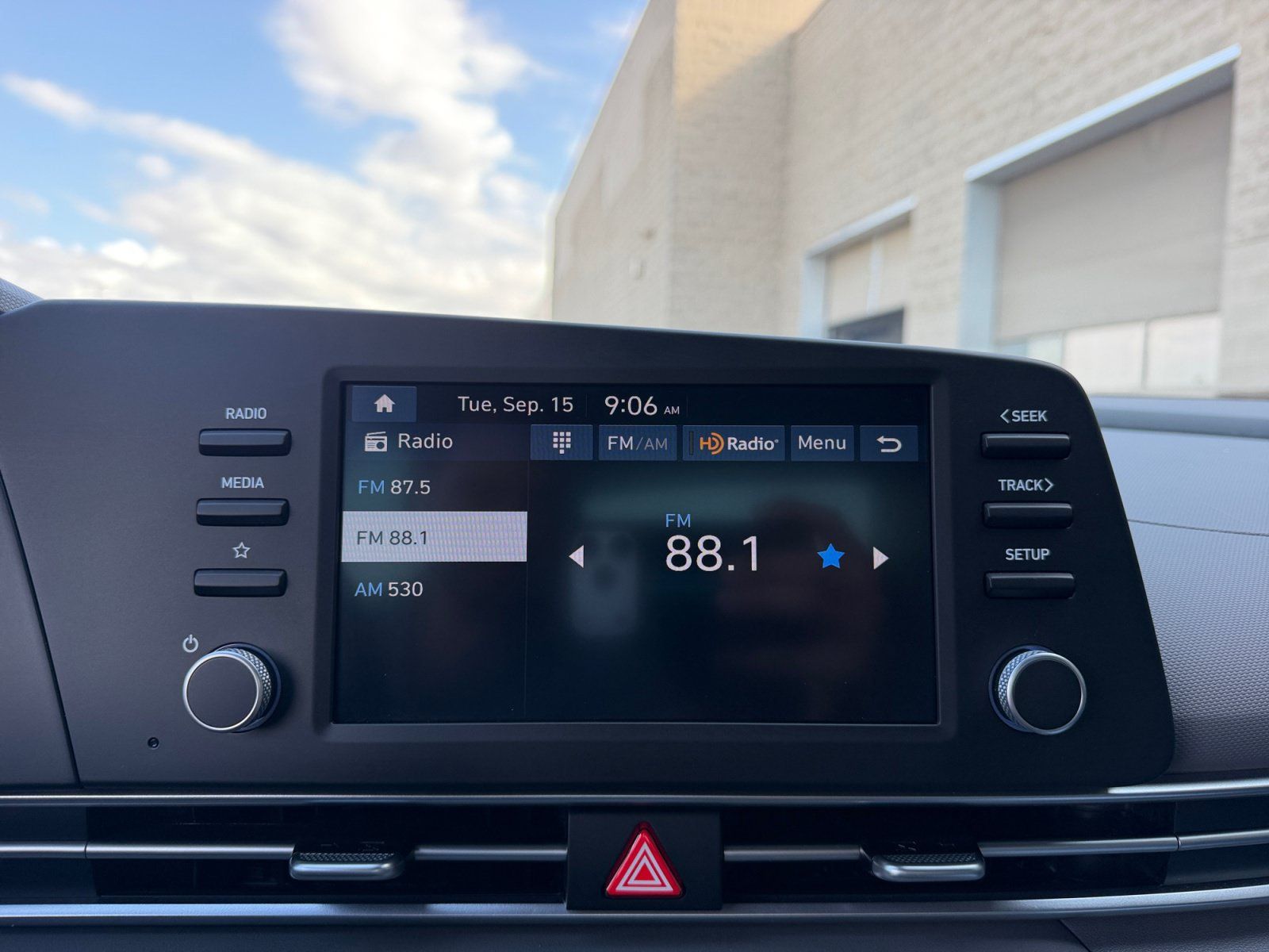 Certified 2025 Hyundai Elantra SE FWD image 28