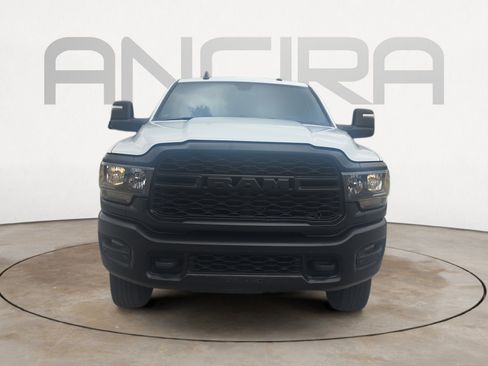 Used 2024 RAM 2500 Tradesman AWD/4WD image 5
