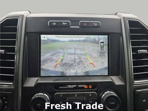 Used 2018 Ford F250 XLT w/ XLT Premium Package image 14