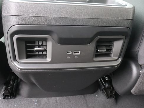 New 2026 Chevrolet Silverado 1500 RST w/ Dark Appearance Package AWD/4WD image 21