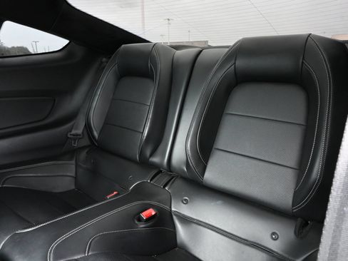 Used 2019 Ford Mustang GT Premium w/ Equipment Group 401A RWD image 16