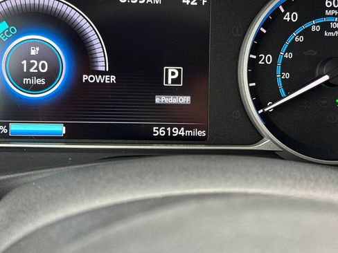 Used 2019 Nissan Leaf SV w/ SV All Weather Package image 34