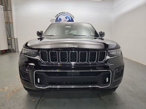 New 2025 Jeep Grand Cherokee Overland w/ Trailer Tow Package image 11