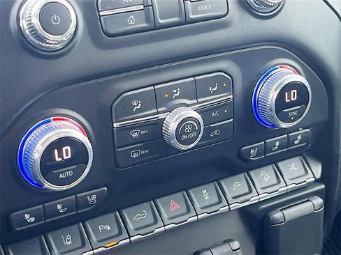 Used 2022 GMC Sierra 2500 Denali w/ Denali Ultimate Package image 35