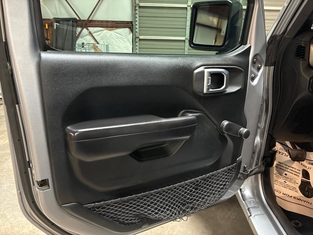 Used 2020 Jeep Wrangler Unlimited Sport AWD/4WD image 27