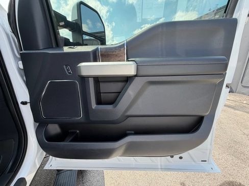 Used 2022 Ford F250 Lariat AWD/4WD image 48