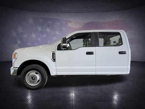 Used 2020 Ford F350 XL w/ Power Equipment Group image 11