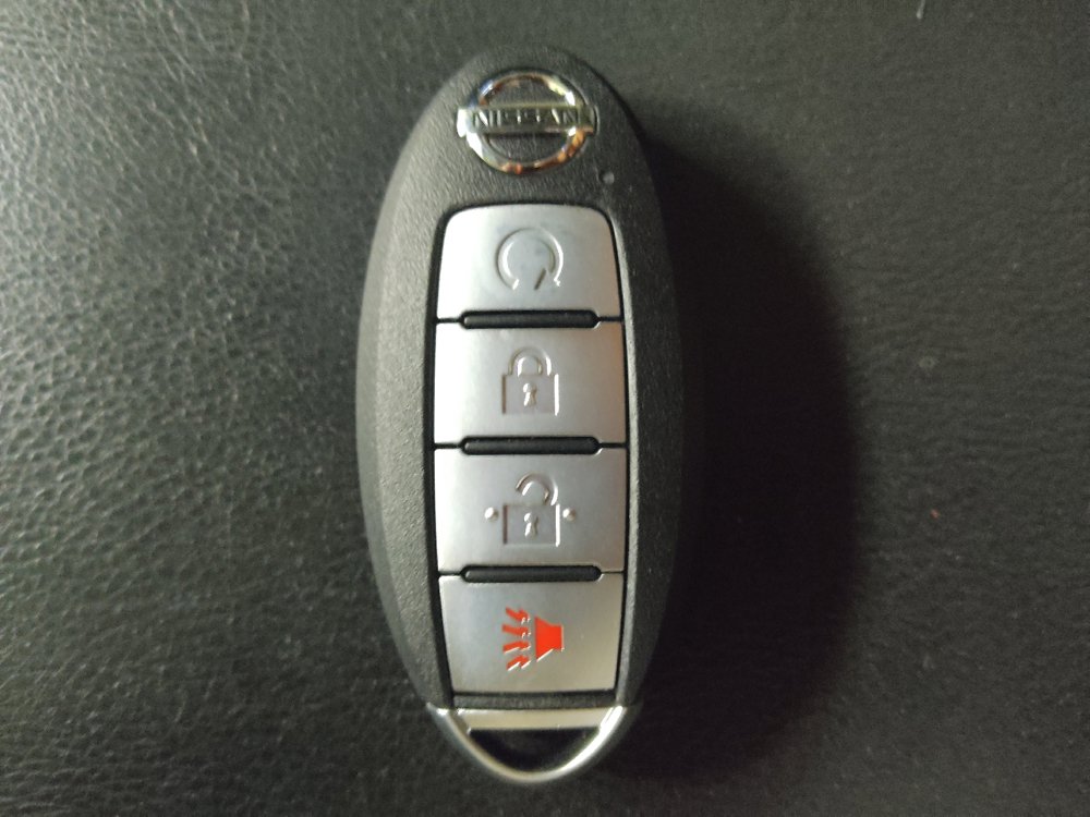 Used 2019 Nissan Pathfinder SV FWD image 32