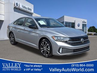 Used 2023 Volkswagen Jetta Sport FWD video 1