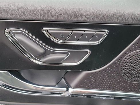 New 2026 Lincoln Corsair Premiere image 4