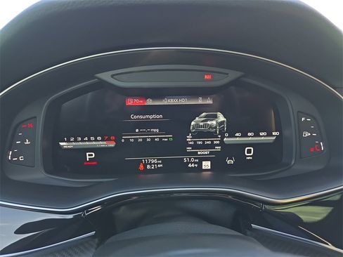 Used 2024 Audi SQ8 Premium Plus image 19