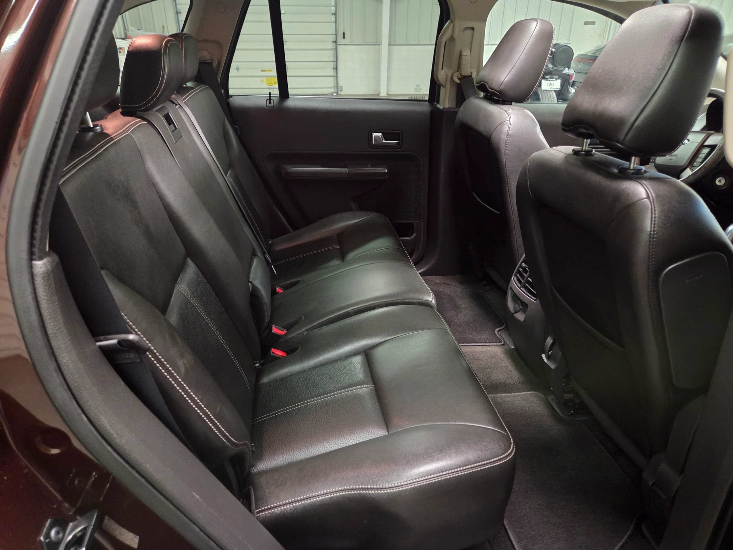 Used 2010 Ford Edge SEL FWD image 30
