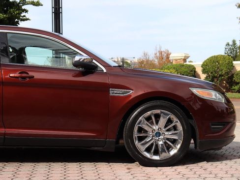 Used 2012 Ford Taurus Limited image 18