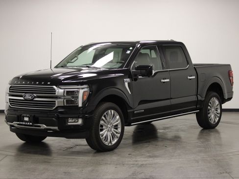 Used 2024 Ford F150 Platinum w/ Equipment Group 703A Plus AWD/4WD image 4