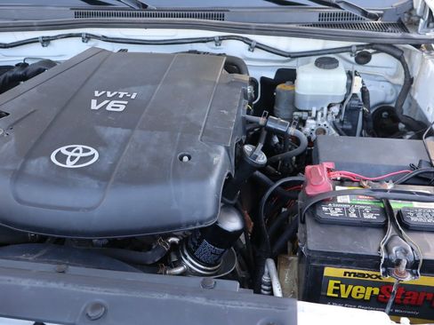 Used 2010 Toyota Tacoma 4x4 Double Cab image 40