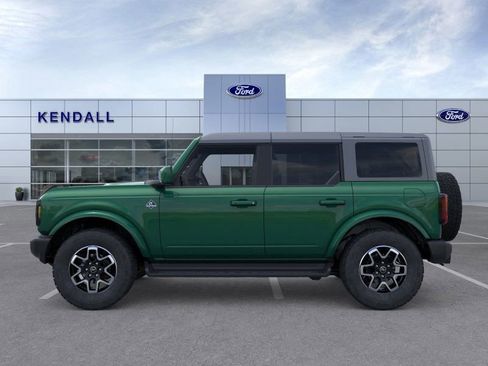 New 2025 Ford Bronco Outer Banks image 3