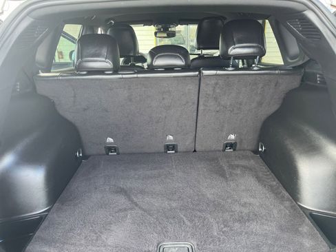 Used 2025 Jeep Compass Trailhawk image 32