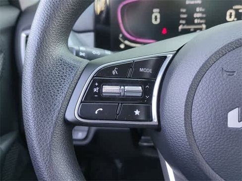 Used 2024 Kia Seltos LX image 24
