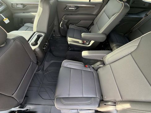 New 2026 Chevrolet Tahoe Premier image 4