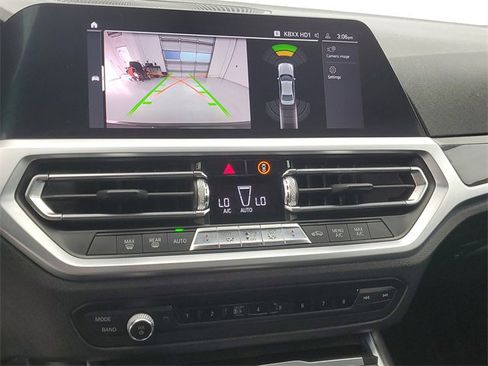 Used 2019 BMW 330i xDrive Sedan w/ Convenience Package image 27