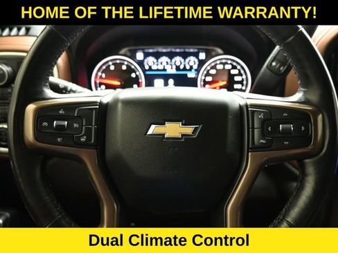 Used 2022 Chevrolet Silverado 2500 High Country AWD/4WD image 19