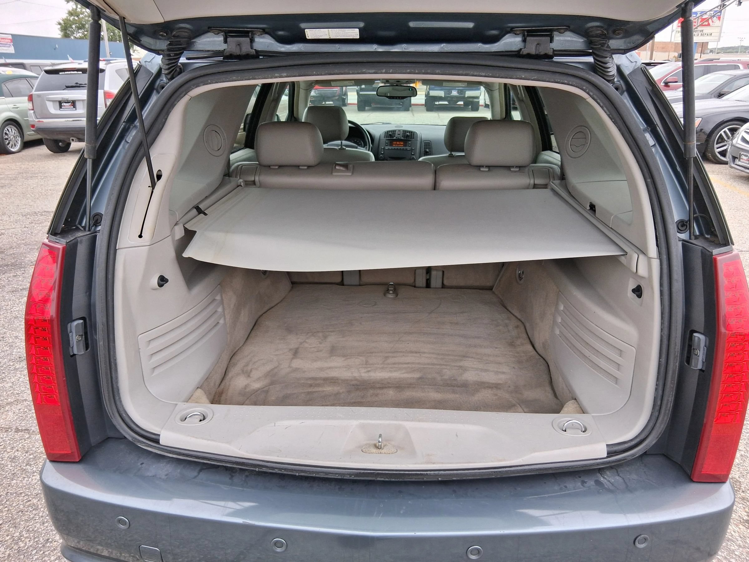 Used 2006 Cadillac SRX AWD/4WD image 10