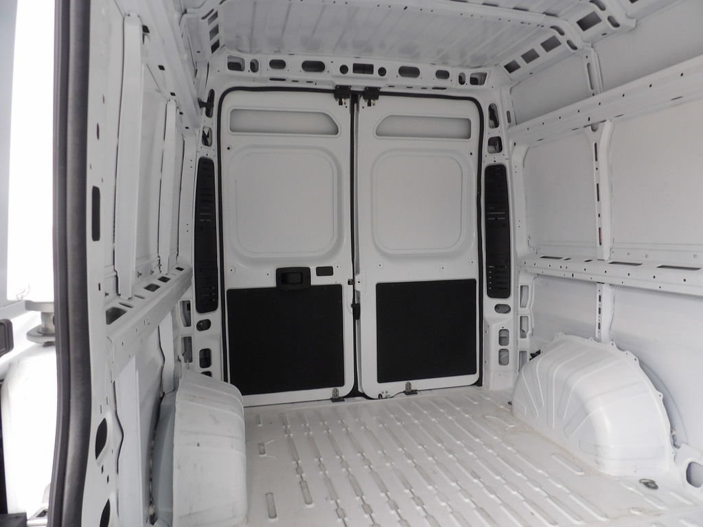 Used 2026 RAM ProMaster 2500 w/ Convenience Group FWD image 28