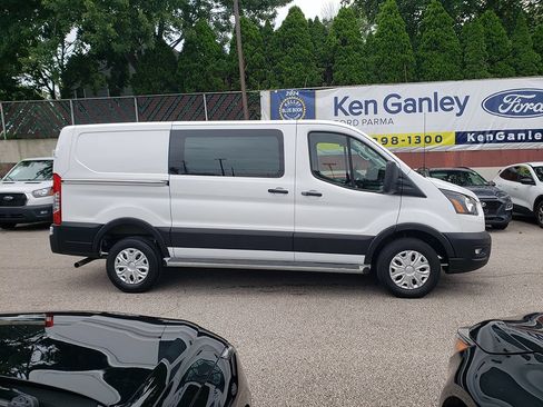 Certified 2023 Ford Transit 250 Low Roof w/ Exterior Upgrade Package RWD image 4