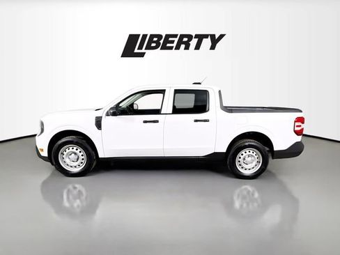 Used 2025 Ford Maverick XL w/ Equipment Group 101A image 4