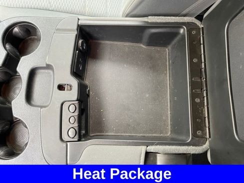 Used 2016 RAM 2500 SLT image 18