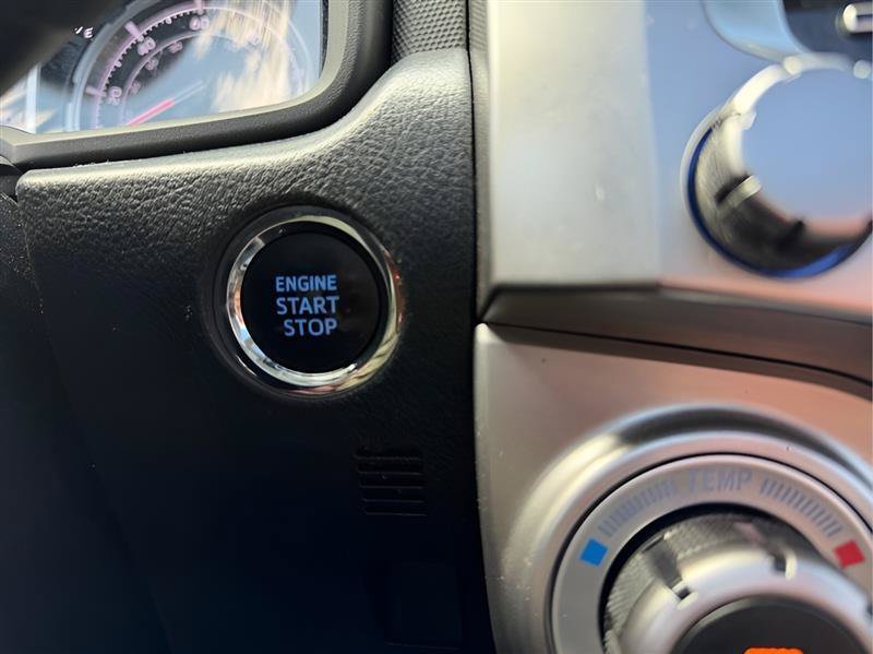 Used 2021 Toyota 4Runner Limited AWD/4WD image 41