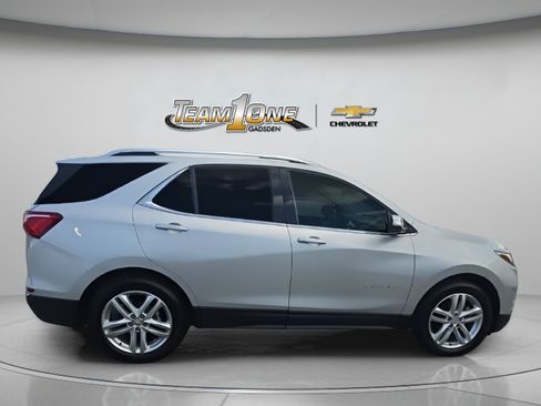 Used 2020 Chevrolet Equinox Premier AWD/4WD image 9