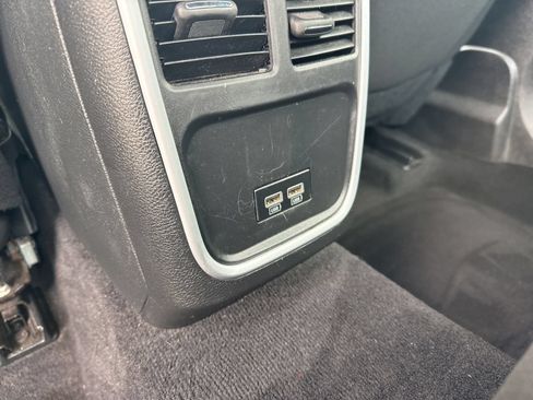 Used 2023 Dodge Charger SXT RWD image 14