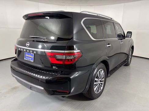 Used 2024 Nissan Armada SL image 8