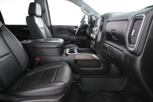 Used 2020 GMC Sierra 3500 Denali w/ Denali Ultimate Package AWD/4WD image 33
