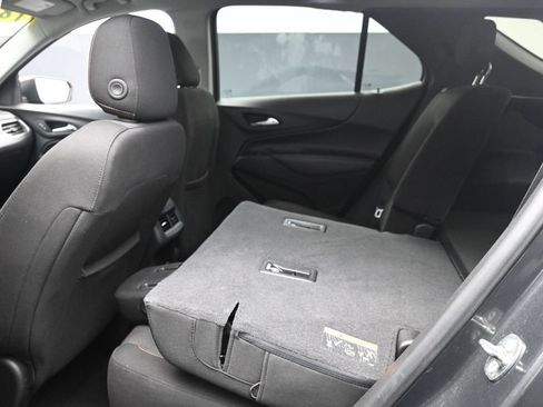 Used 2018 Chevrolet Equinox LT AWD/4WD image 19