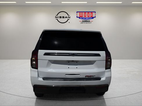 Used 2021 Chevrolet Suburban RST AWD/4WD image 3