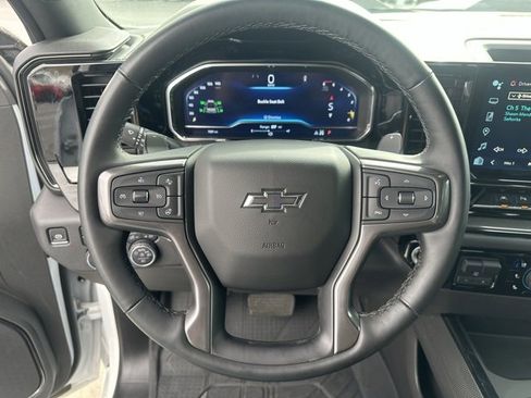 Certified 2025 Chevrolet Silverado 1500 ZR2 w/ Technology Package image 7