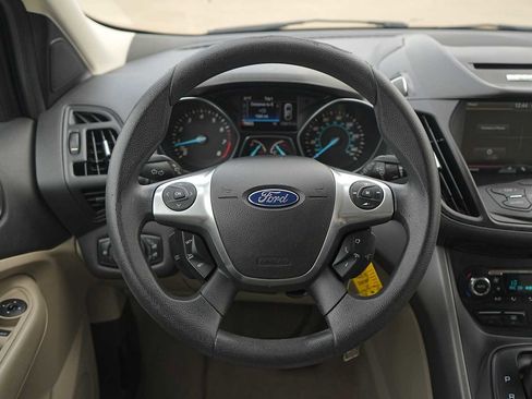 Used 2014 Ford Escape SE w/ Equipment Group 201A image 16