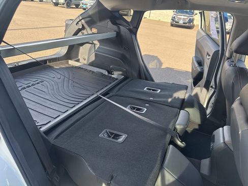 Used 2025 Subaru Crosstrek 2.5i Limited w/ Crosstrek Mirror Package image 18