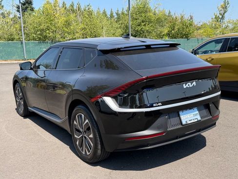 Used 2024 Kia EV6 Light AWD/4WD image 6