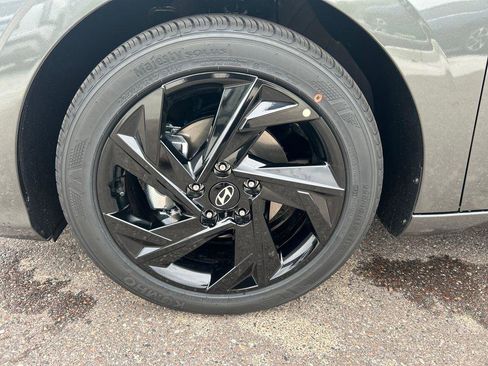New 2026 Hyundai Elantra Sport FWD image 10