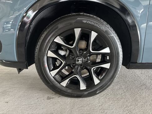 New 2026 Honda HR-V EX-L image 10
