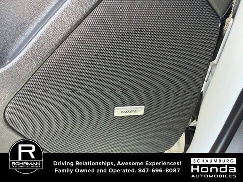 Used 2018 Cadillac XT5 Platinum AWD/4WD image 11