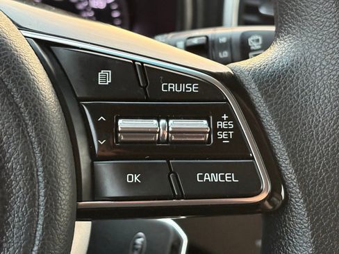 Used 2022 Kia Sportage LX image 17