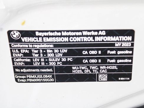 Used 2023 BMW 530i w/ Convenience Package RWD image 28