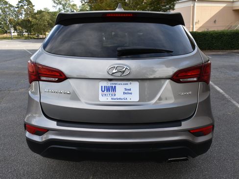 Used 2018 Hyundai Santa Fe Sport w/ 2.4L Value Package 02 image 7