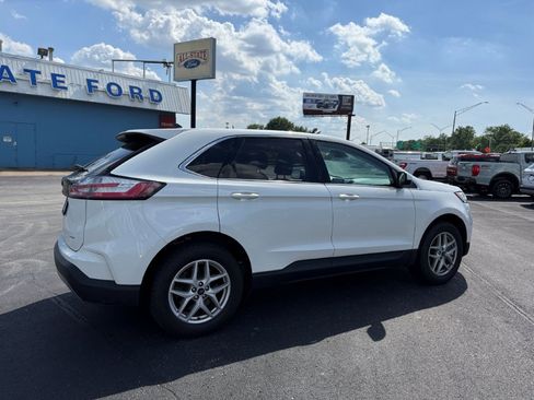 Used 2023 Ford Edge SEL w/ Convenience Package AWD/4WD image 6