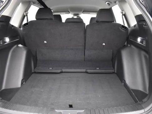 Used 2024 Honda CR-V LX image 16