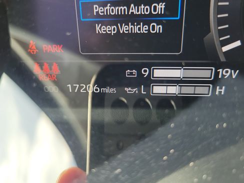 Used 2024 Toyota Tundra Limited image 28